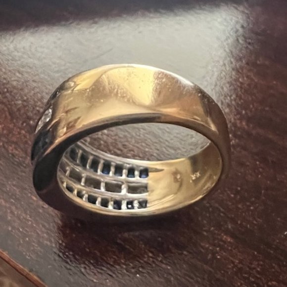 Ladies SAPPHIRE AND DAIMOND BAND RING - Picture 8 of 8